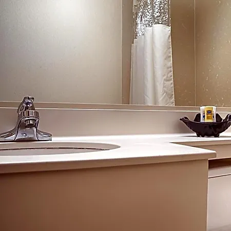 Western Jfk Airport 3*