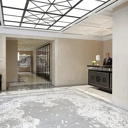 The Surrey, A Corinthia