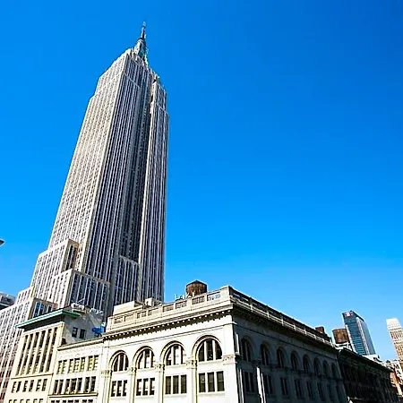 U Fifth Avenue, Empire State Building New York