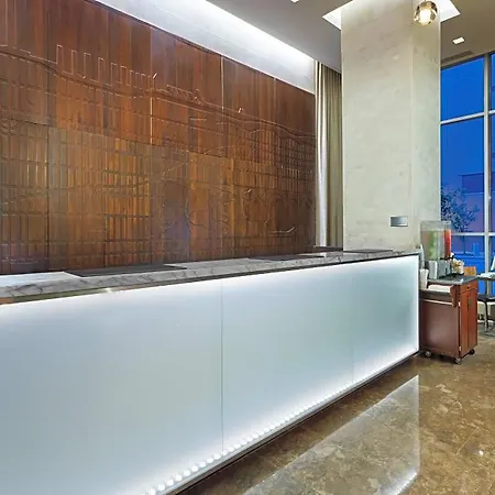 Hotel Distrikt City, Tapestry Collection By Hilton