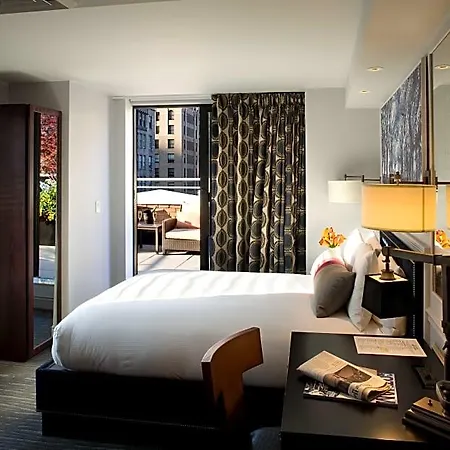 Hotel Aka Nomad