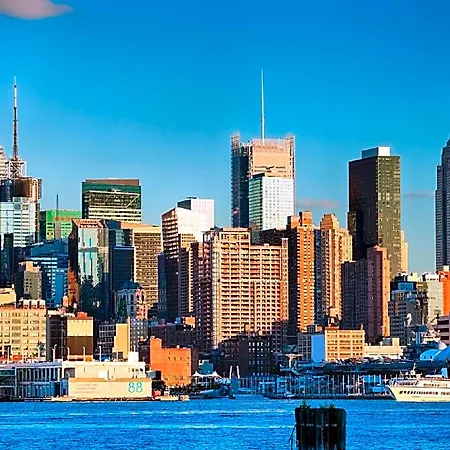 Travel - Midtown Manhattan