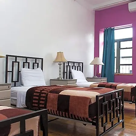 Hostel Ny Moore
