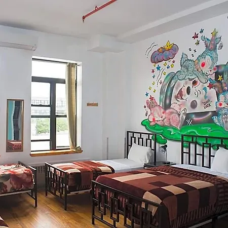 Ny Moore Hostel New York