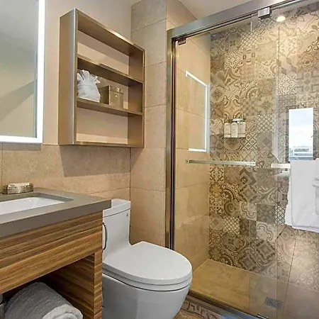 Insignia Brooklyn, An Ascend Collection Hotel 4*