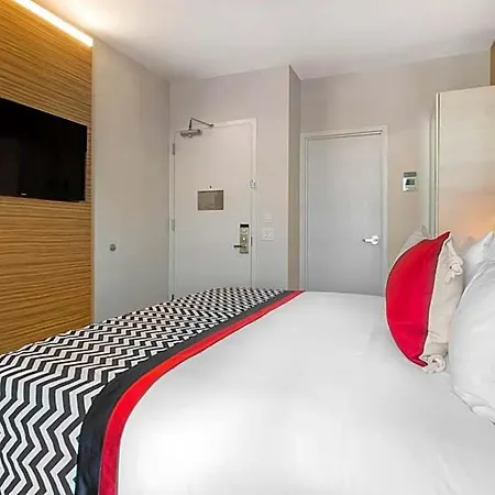 Hotel Insignia Brooklyn, An Ascend Collection