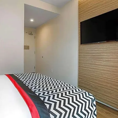 Insignia Brooklyn, An Ascend Collection Hotel 4*