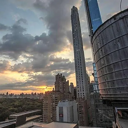 6 Columbus Park Hotel 4*