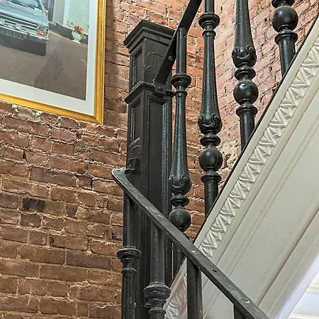 Merrion Row And Public House 4* New York