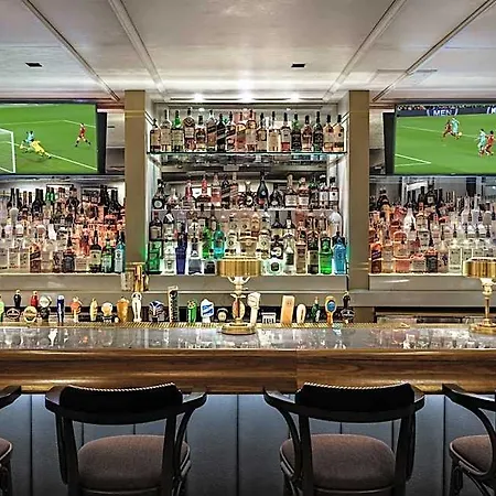 Merrion Row And Public House 4*