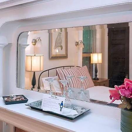 Bed & Breakfast Lefferts Manor