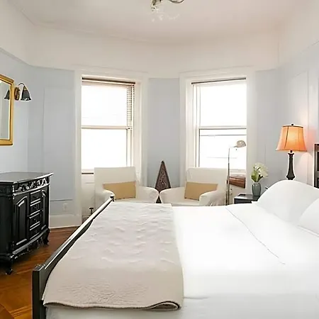 Bed & Breakfast Lefferts Manor