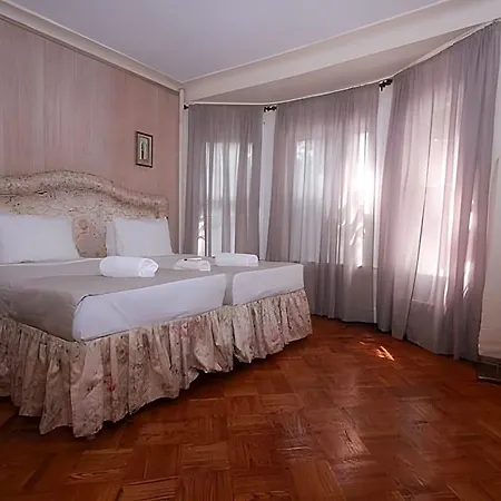 J-stel Hotel New York