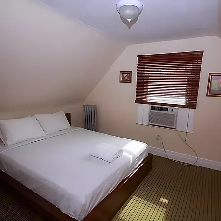 Hotel J-stel
