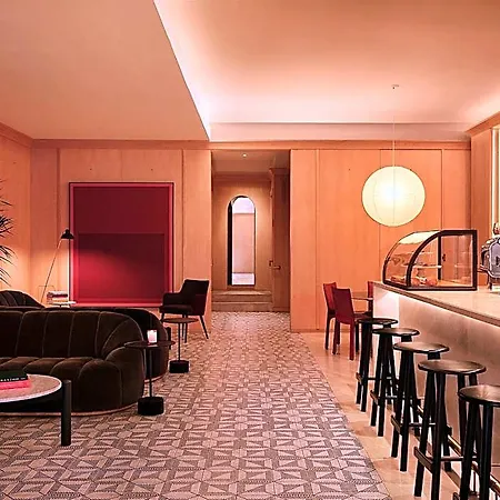 The Moore, City, A Member Of Design 4*