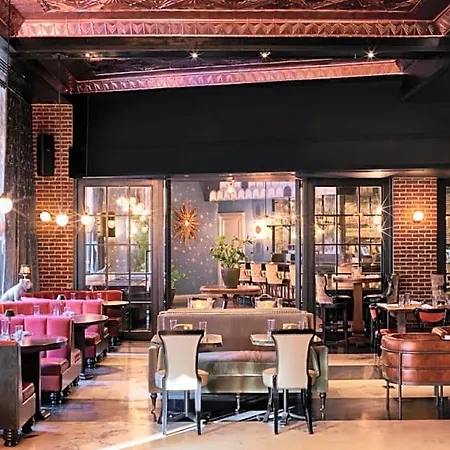 Roxy Hotel 4*