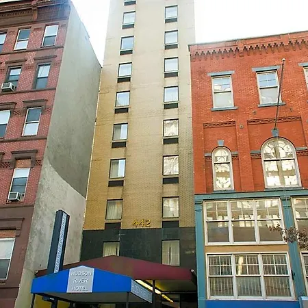 Hotel Hudson River
