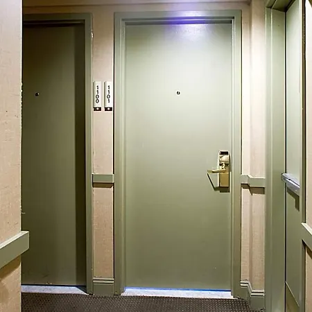 Hotel Hudson River 3*
