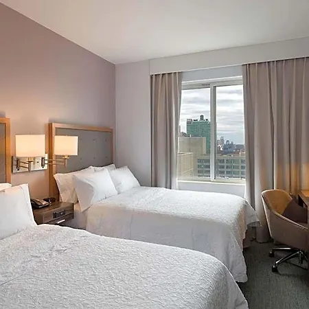 Hampton Manhattan - Times Square South Hotel 3*