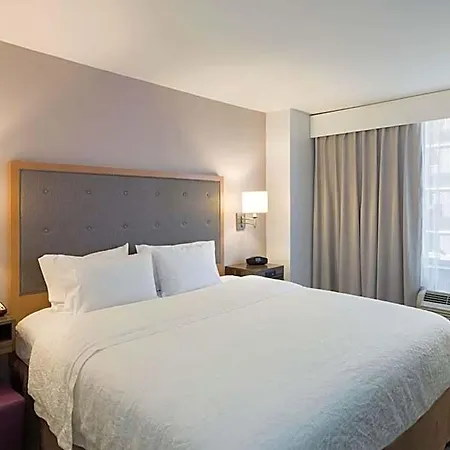 Hotel Hampton Manhattan - Times Square South