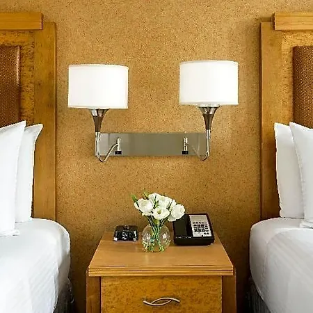 Nyma, The Manhattan 4*