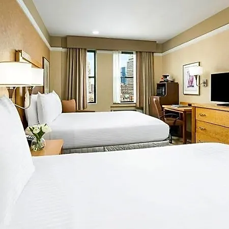 Nyma, The Manhattan Hotel