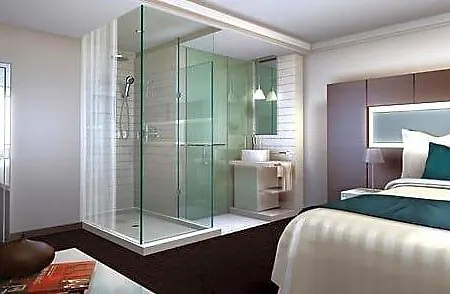 Le Bleu Hotel