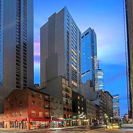 Courtyard By Marriott World Trade Center Area 3*