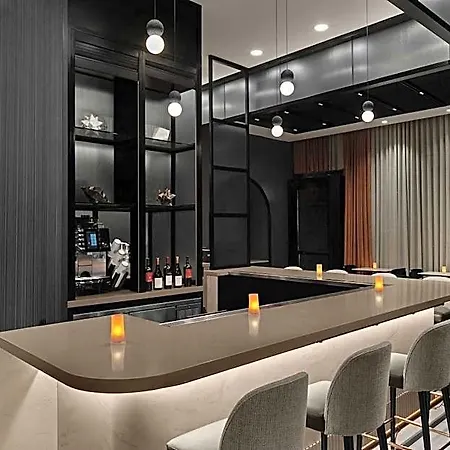Hotel Courtyard By Marriott World Trade Center Area 3*