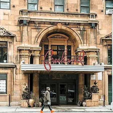 Freehand 4* New York