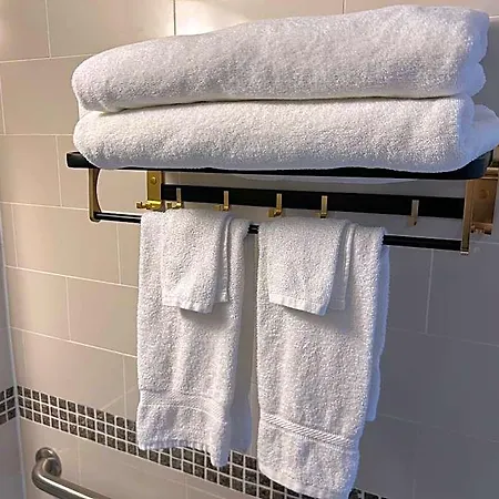 Howard Johnson Soho