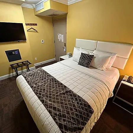 Howard Johnson Soho Hotel