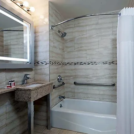 Hotel Days By Wyndham Brooklyn Crown Heights