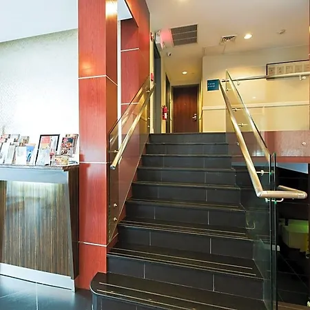 Hotel Wyndham Garden Long Island New York