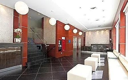 Hotel Wyndham Garden Long Island New York