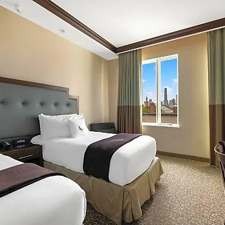 Hotel Aura Brooklyn