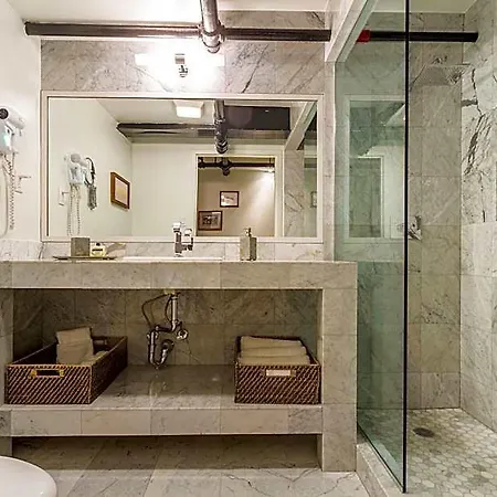 Franklin Hotel 4*