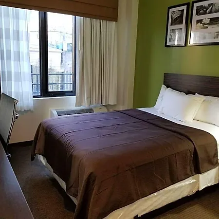 Hotel Hillside