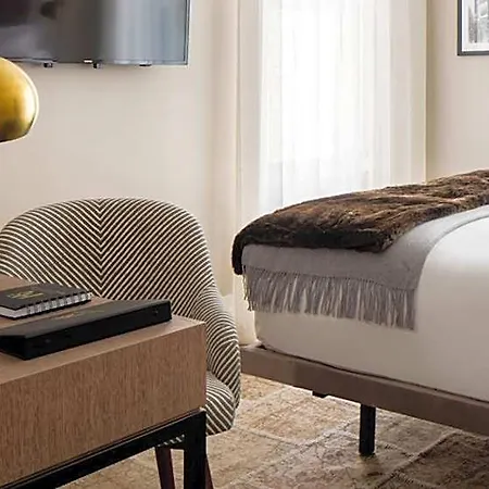 Hotel Hgu 4*