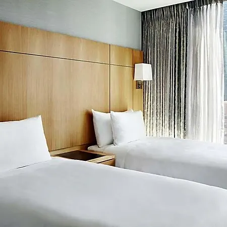 Club Quarters World Trade Center, Hotel 4*