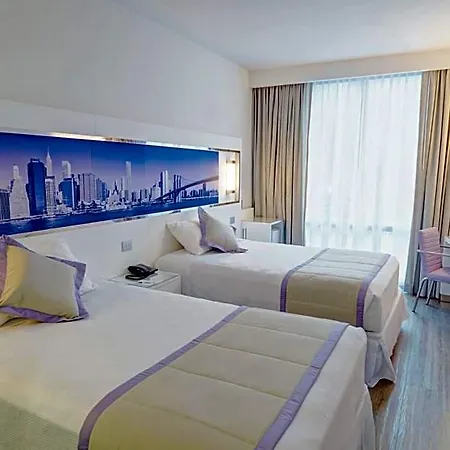Hotel Riu Plaza Times Square 4*