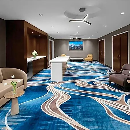 Hilton Brooklyn - Newly Renovated Hotel