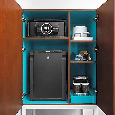 Hotel Hilton Brooklyn - Newly Renovated 4*