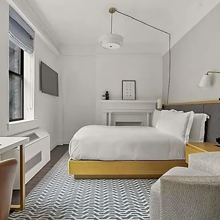 Hotel Club Quarters Hotel Times Square - Midtown, New York 4*