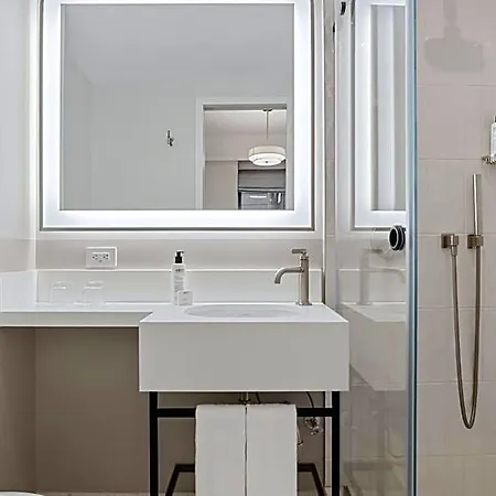 Hotel Club Quarters Hotel Times Square - Midtown, New York