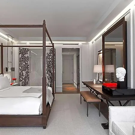 Baccarat And Residences Hotel