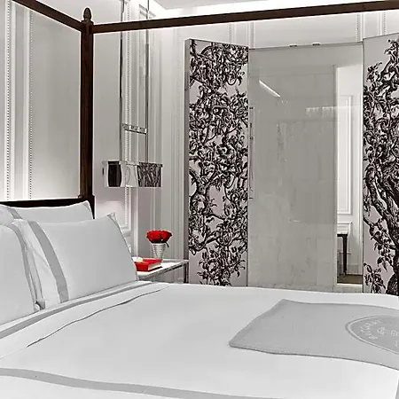 Hotel Baccarat And Residences