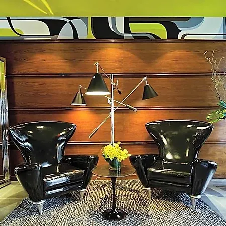 Moderne Hotel 4*
