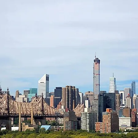 Romana - Nyc 2*