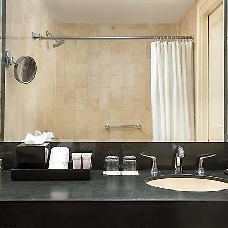 The Michelangelo Hotel 4*